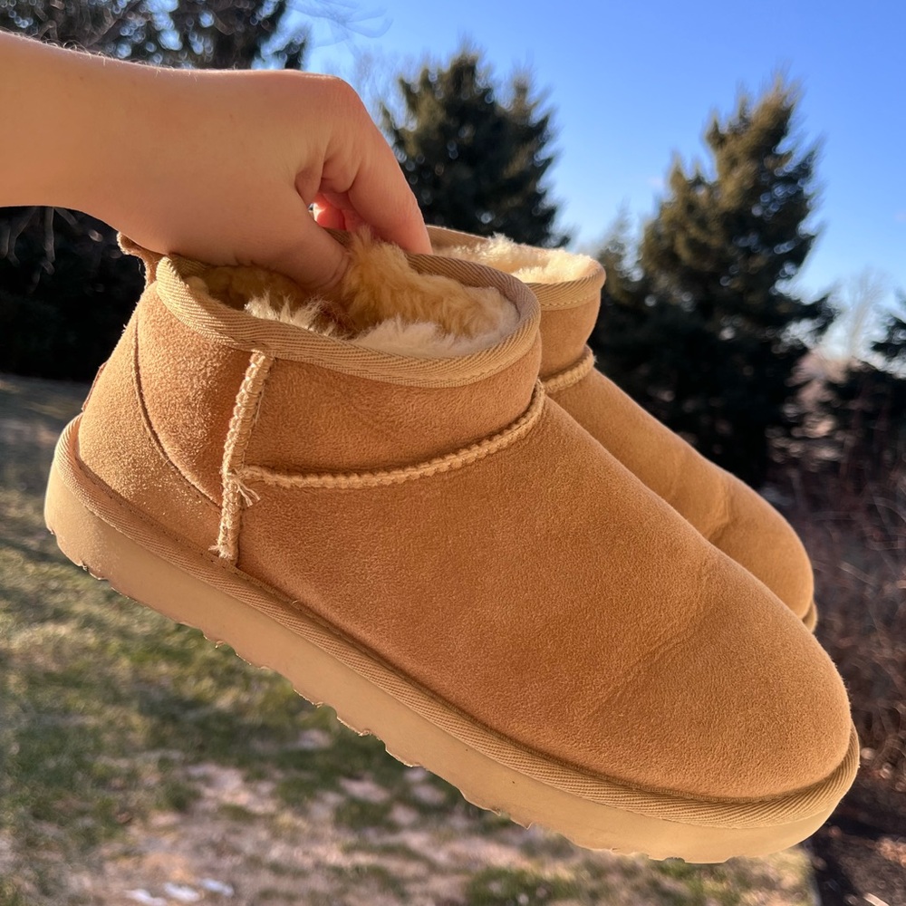 UGG ultra mini sand suede mini short boots